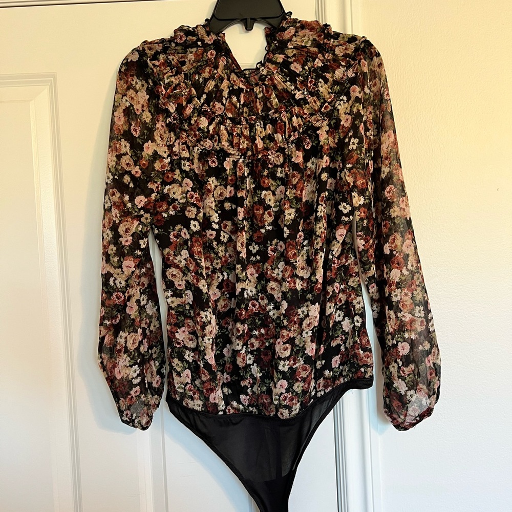 Abercrombie & Fitch bodysuit